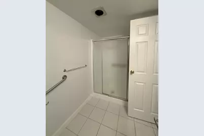 1550 Worcester Rd #304, Framingham, MA 01702 - Photo 14