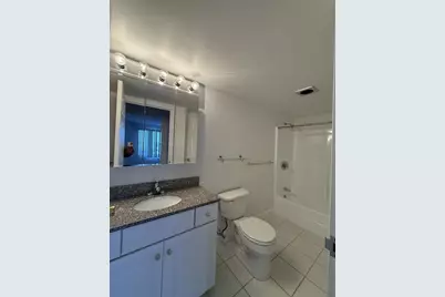 1550 Worcester Rd #304, Framingham, MA 01702 - Photo 18