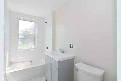350 King St #1, Springfield, MA 01109 - Photo 6