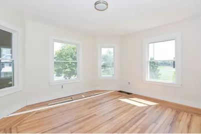 350 King St #1, Springfield, MA 01109 - Photo 4