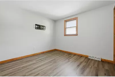 22 Hayward Ave, Brockton, MA 02301 - Photo 12