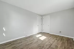 22 Hayward Ave, Brockton, MA 02301 - Photo 6