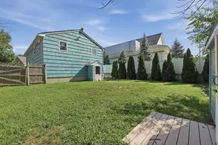 22 Hayward Ave, Brockton, MA 02301 - Photo 34
