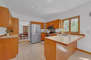 320 Marshall St, Paxton, MA 01612 - Photo 6