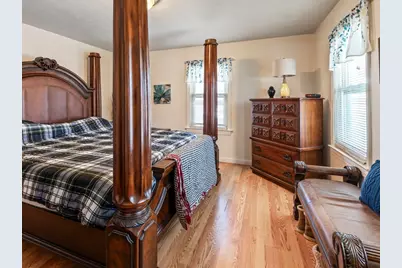 242 Pleasant Street, Leominster, MA 01453 - Photo 22