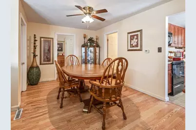 242 Pleasant Street, Leominster, MA 01453 - Photo 14
