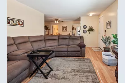 242 Pleasant Street, Leominster, MA 01453 - Photo 20
