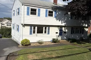 74 Cambridge Rd, Woburn, MA 01801 - Photo 4