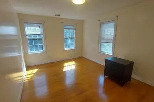 339 Poplar St, Boston, MA 02131 - Photo 18