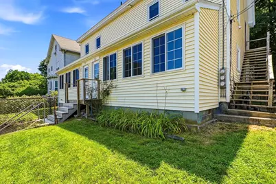 5-7 Oak St, Clinton, MA 01510 - Photo 2