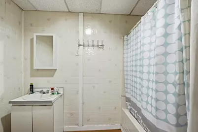 5-7 Oak St, Clinton, MA 01510 - Photo 28