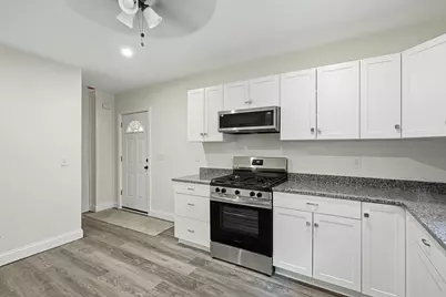 5-7 Oak St, Clinton, MA 01510 - Photo 8