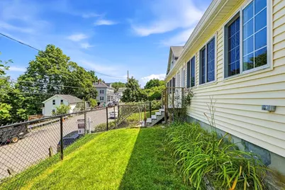 5-7 Oak St, Clinton, MA 01510 - Photo 36