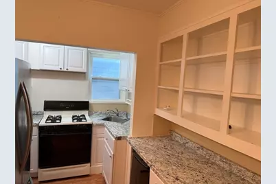 17 Ashland St #1, Medford, MA 02155 - Photo 4