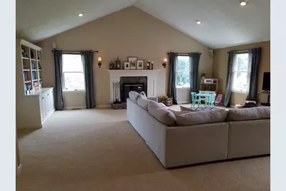 21 Julia Connors Drive, Burlington, MA 01803 - Photo 8