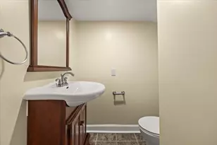 69 Front St, Weymouth, MA 02188 - Photo 18