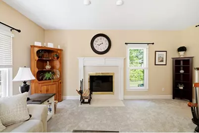 8 Wintergreen Cir, Southwick, MA 01077 - Photo 20