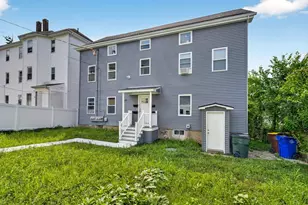 169 Grant St, Fall River, MA 02721 - Photo 4