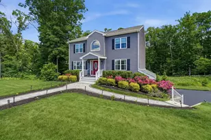 23 Richard K Stevens Dr, North Attleboro, MA 02760 - Photo 2