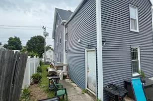 101 Congress St, Lowell, MA 01852 - Photo 10