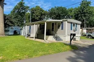 50 Puffin Dr, Chicopee, MA 01020 - Photo 1