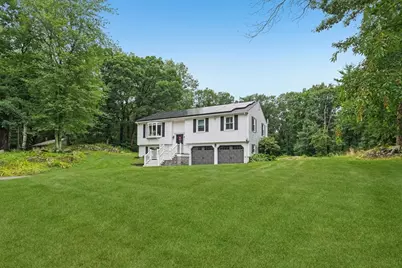 345 Raleigh Tavern Ln, North Andover, MA 01845 - Photo 2