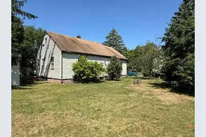 45 Charles Ave, Stoughton, MA 02072 - Photo 4