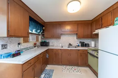 18 Alexander #18, Clinton, MA 01510 - Photo 2