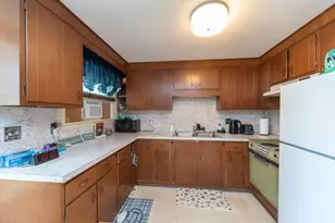 18 Alexander, Clinton, MA 01510 - Photo 2