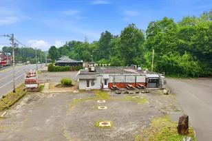 377 Wilbraham St, Palmer, MA 01069 - Photo 4