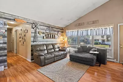 11 Longview Rd, Brockton, MA 02301 - Photo 10