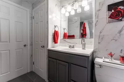 12 Kenway Dr, Springfield, MA 01104 - Photo 14