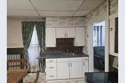 399 Stevens, Lowell, MA 01851 - Photo 6