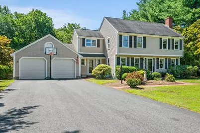 5 Auburndale Hts, Bridgewater, MA 02324 - Photo 1