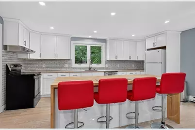 108 Fay Road #A, Framingham, MA 01702 - Photo 2