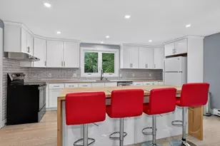 108 Fay Rd, Framingham, MA 01702 - Photo 2