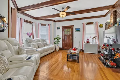 10 Cobbet Pl, Lynn, MA 01902 - Photo 4