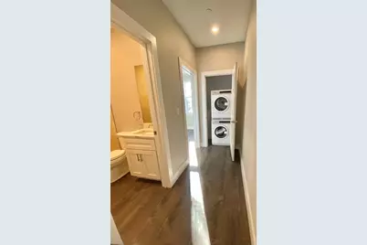 24 Norwood St #3, Boston, MA 02122 - Photo 8