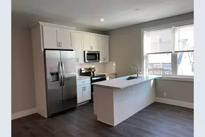 24 Norwood St #3, Boston, MA 02122 - Photo 2