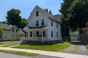 28 Walnut St, Greenfield, MA 01301 - Photo 1