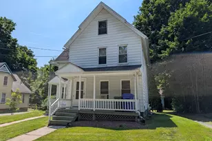 28 Walnut St, Greenfield, MA 01301 - Photo 2