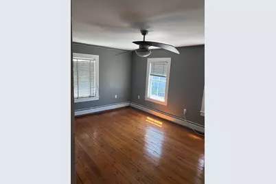 11 Oakdale Pl #11, Easthampton, MA 01027 - Photo 4