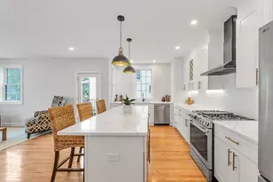 112 Armandine St, Boston, MA 02124 - Photo 8