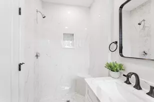 112 Armandine St, Boston, MA 02124 - Photo 18
