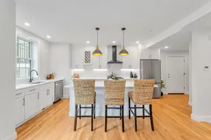 112 Armandine St, Boston, MA 02124 - Photo 10