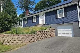 85 Lexington Ave, Lowell, MA 01854 - Photo 2