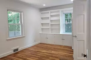 85 Lexington Ave, Lowell, MA 01854 - Photo 20