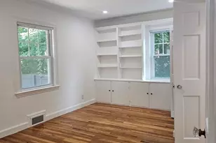 85 Lexington Ave, Lowell, MA 01854 - Photo 20
