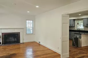 85 Lexington Ave, Lowell, MA 01854 - Photo 4