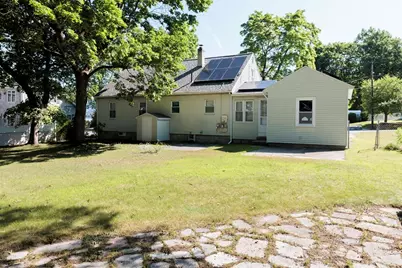 10 Marinel Ave, Chelmsford, MA 01863 - Photo 4